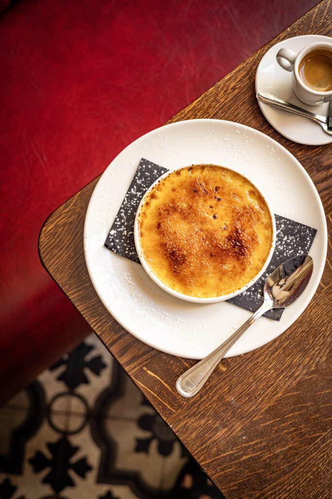 Aux Dés Calés Paris cuisine fait maison poisson creme brulee