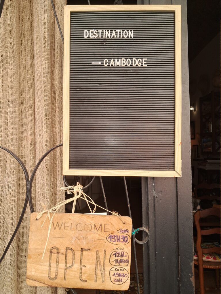 L&rsquo;ailleurs café ajaccio entree