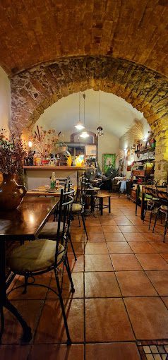 L&rsquo;ailleurs café ajaccio salle interieur