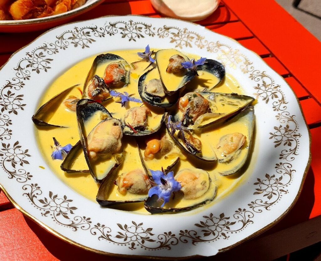 restaurant saucé toulon moules