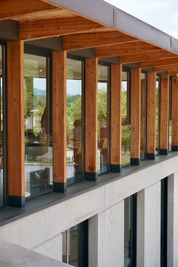 Restaurant Les gagères tupins et semons exterieur