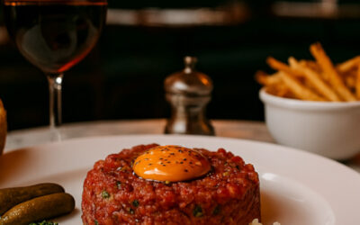 Tout sur le steak Tartare : De la légende Mongole à l&rsquo;élégance des brasseries Françaises
