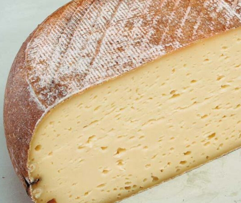 Le Moulis fermier : L’âme des Pyrénées Ariégeoises en un fromage