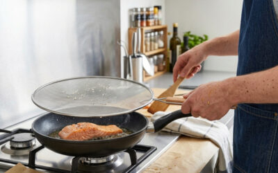 Comment limiter les projections de graisse lors d’une cuisson à la poêle ?