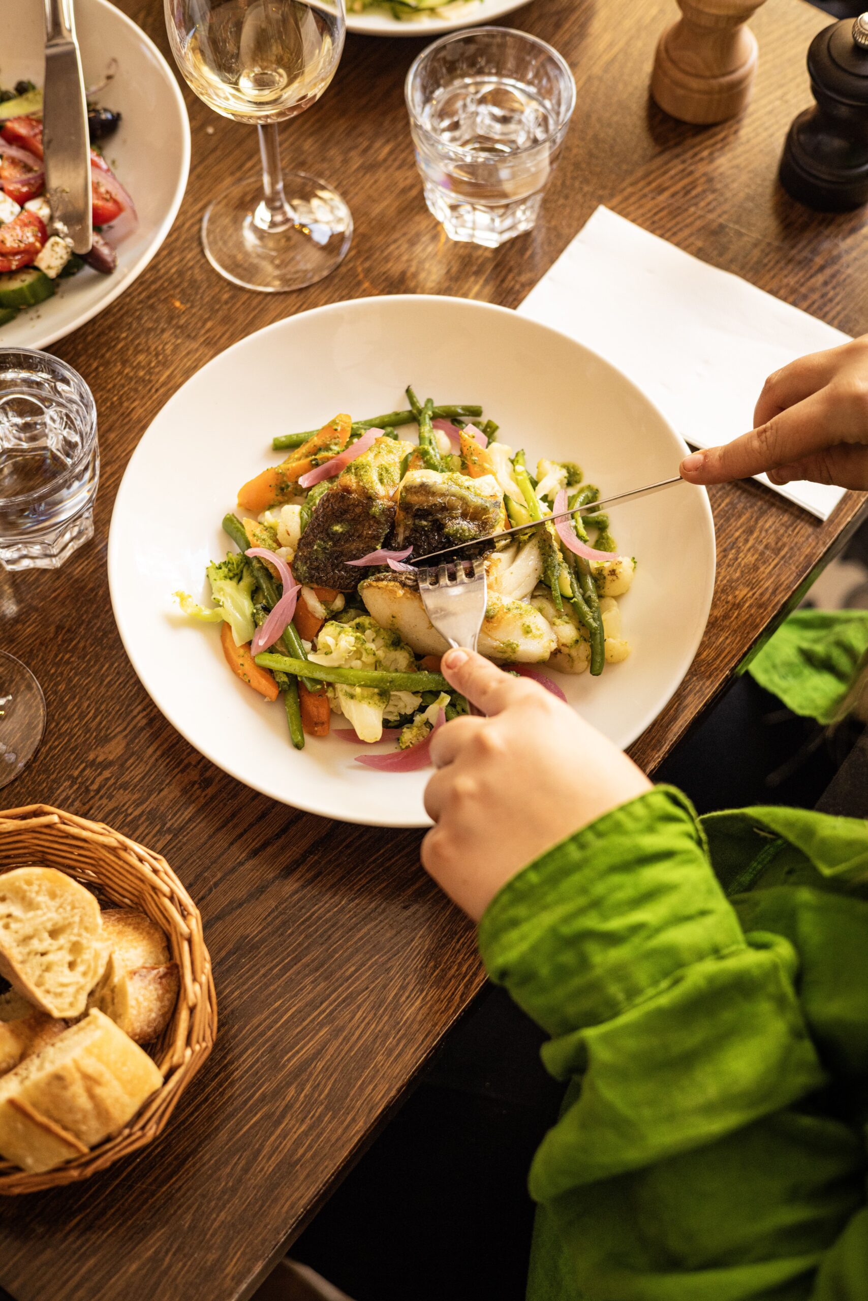 AuxDescales18-25-min