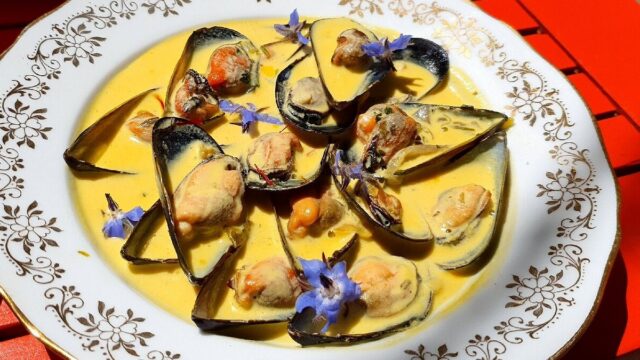 restaurant saucé toulon moules